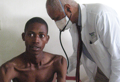 In early 2009, Ronald Balkissoon, MD, spent two weeks providing intense pulmonary training for the medical residents in Rwanda. 