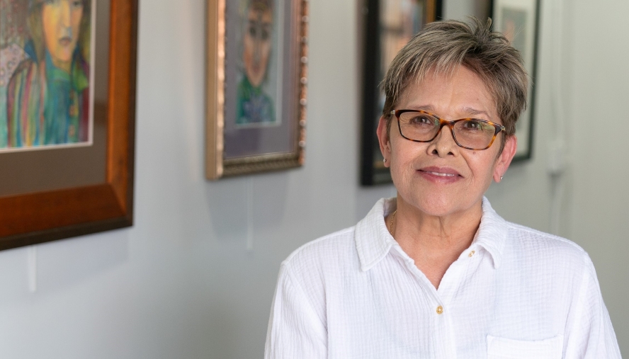 Rheumatoid Arthritis Treatment Gives Artist a New Beginning