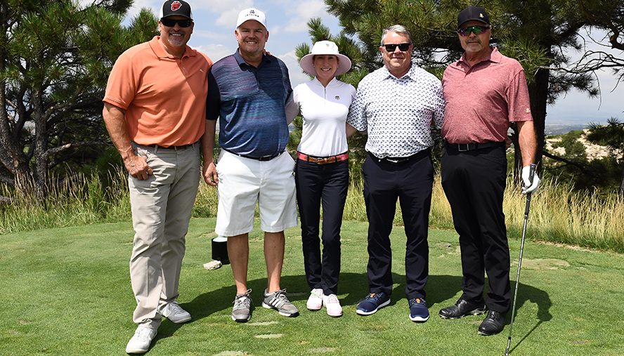 Co-chairs of the Night & Day Celebrity Golf Classic were Marc Steron, managing partner of Shanahan’s, chair of the National Jewish Health development board, and member of the National Jewish Health board of directors; along with Vic Lombardi, KSE Altitude Sports Radio and TV host.