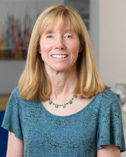 Donna L. Bratton, MD headshot